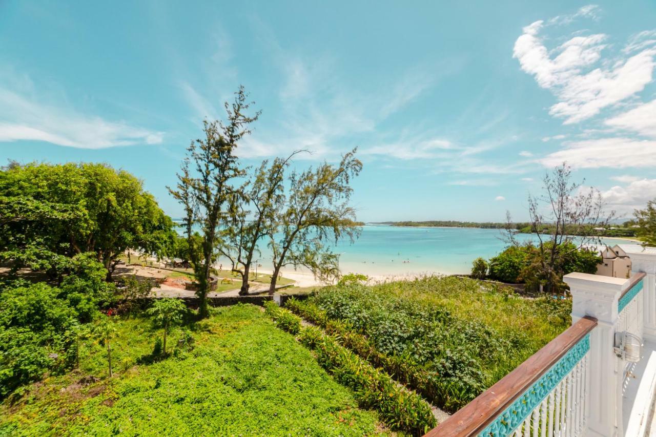 Villa Bella Charming Beachfront Guesthouse Blue Bay Luaran gambar