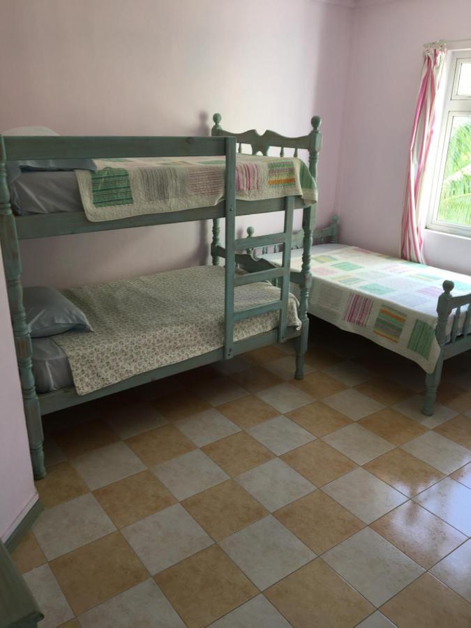 Villa Bella Charming Beachfront Guesthouse Blue Bay Luaran gambar